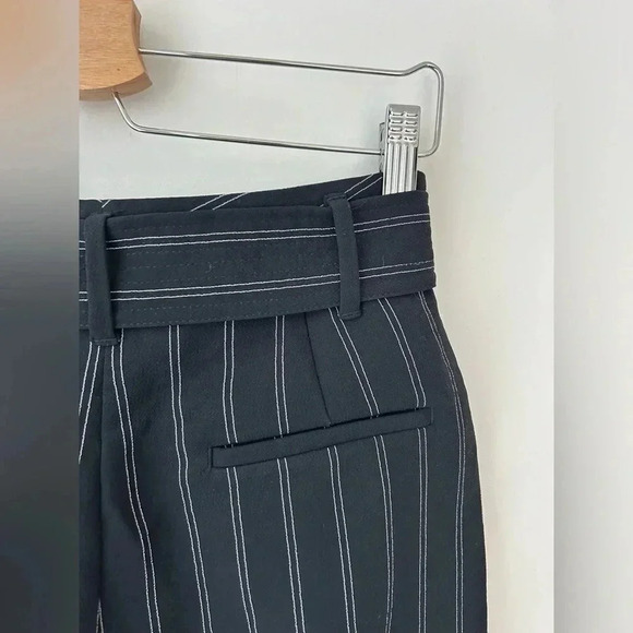 Aritzia Wilfred Jallade Stripe cropped 90s preppy trouser Pants black and white - Picture 8 of 12